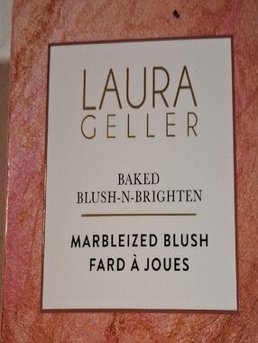 Laura Geller Marbleized Blush in Pink and Gold